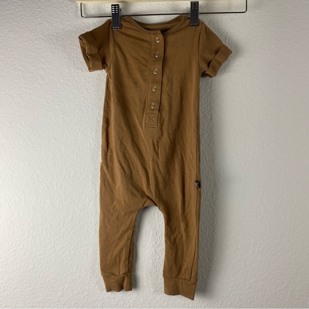 Rags to Raches 6-12 months Rags Essentials Short‎ Rolled Sleeve Henley Rag Camel